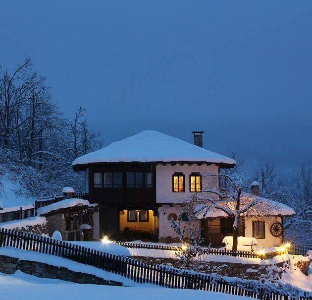 Tour in Medieval Bulgaria - horseXperiences™ GO EQUESTRIAN