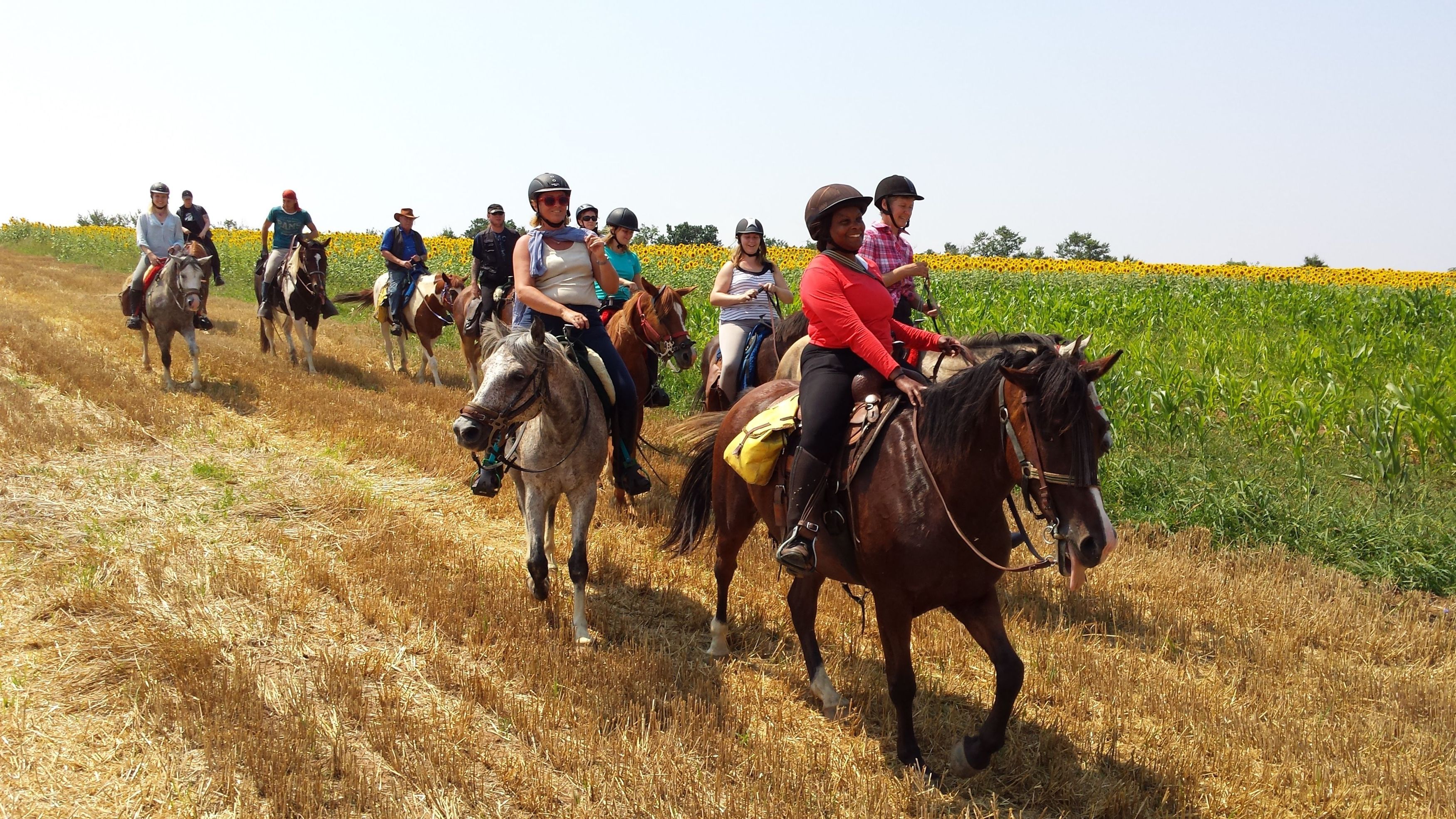 Tour in Medieval Bulgaria - horseXperiences™ GO EQUESTRIAN