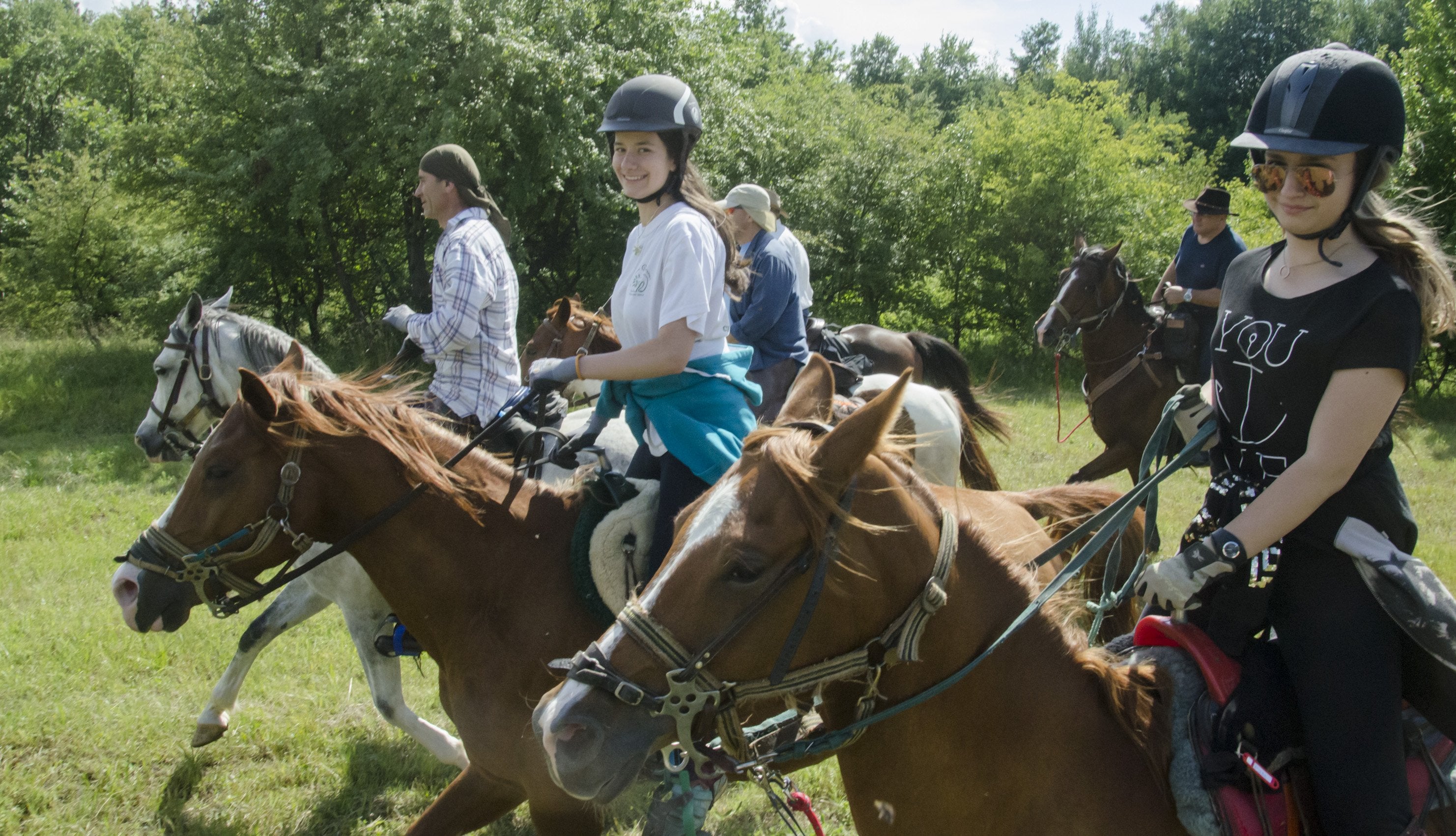 Tour in Medieval Bulgaria - horseXperiences™ GO EQUESTRIAN