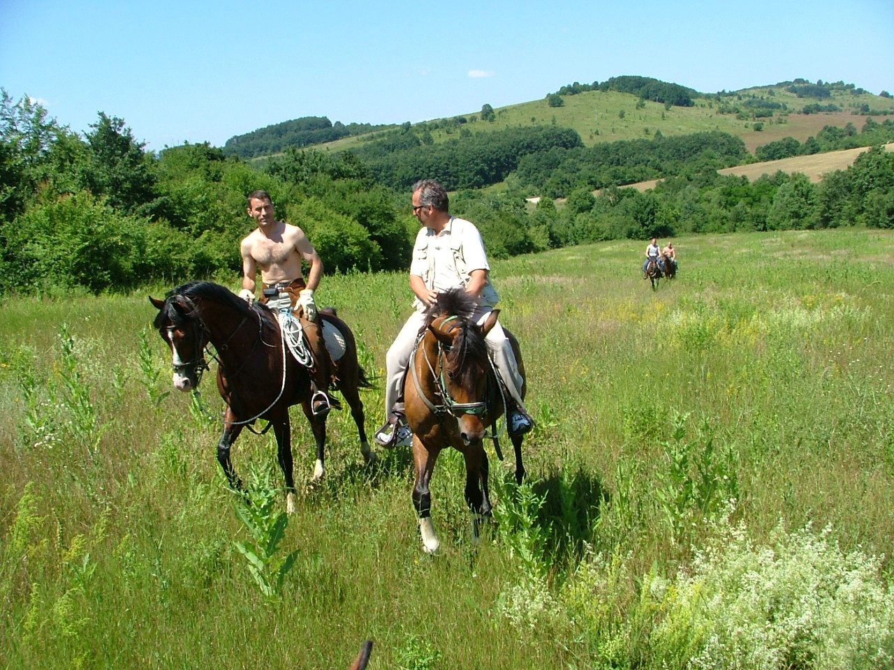 Tour in Medieval Bulgaria - horseXperiences™ GO EQUESTRIAN