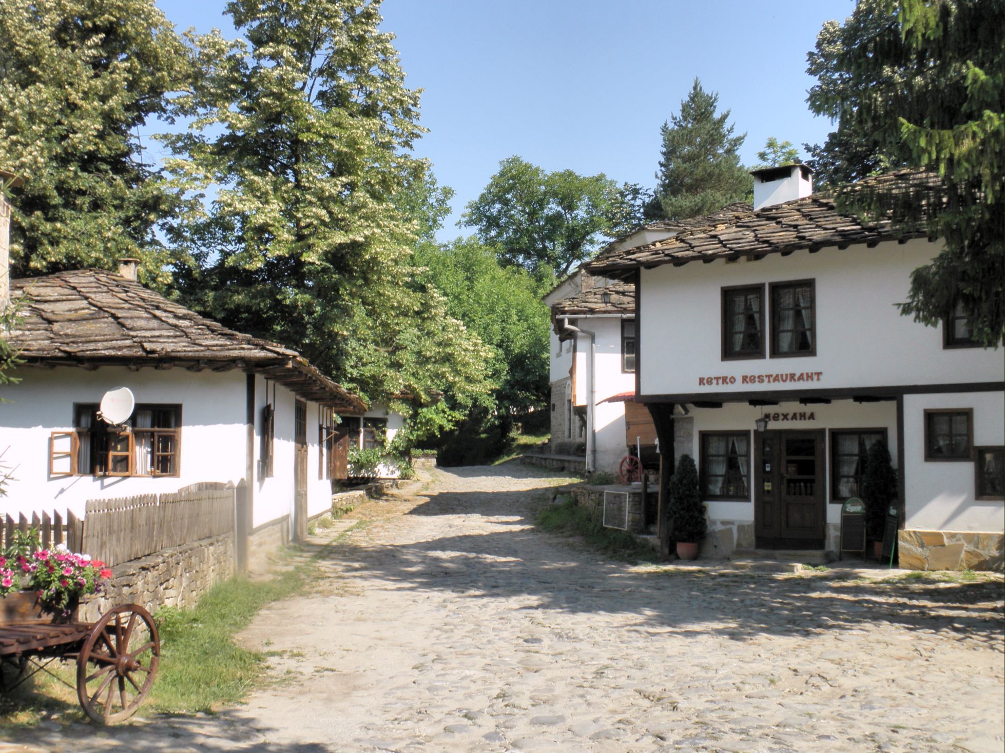 Tour in Medieval Bulgaria - horseXperiences™ GO EQUESTRIAN