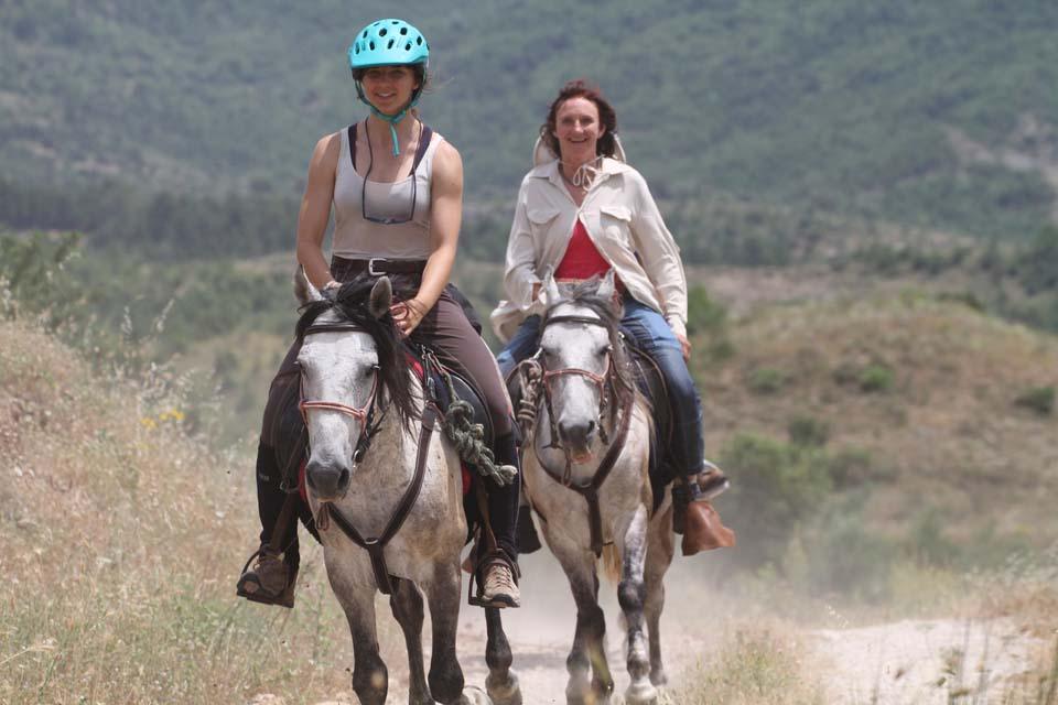 Following Zagoria Pathways - horseXperiences™ GO EQUESTRIAN