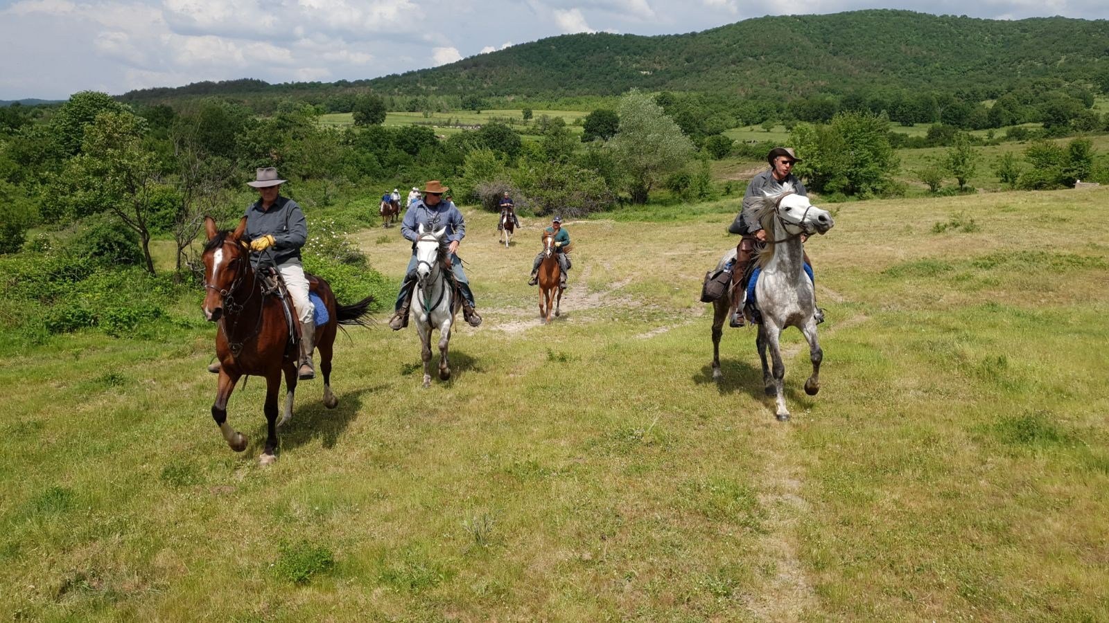 The Kingdom of The Thracians - horseXperiences™ GO EQUESTRIAN