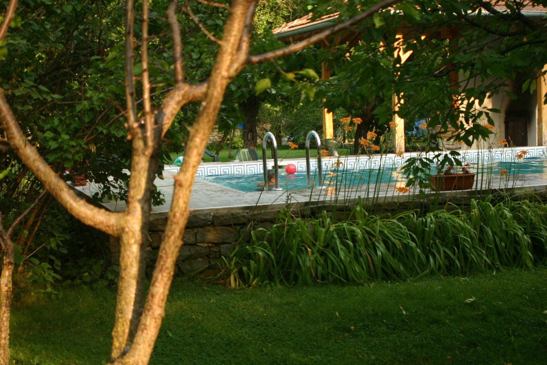 Magic Caves, Waterfalls & Castles - horseXperiences™ GO EQUESTRIAN