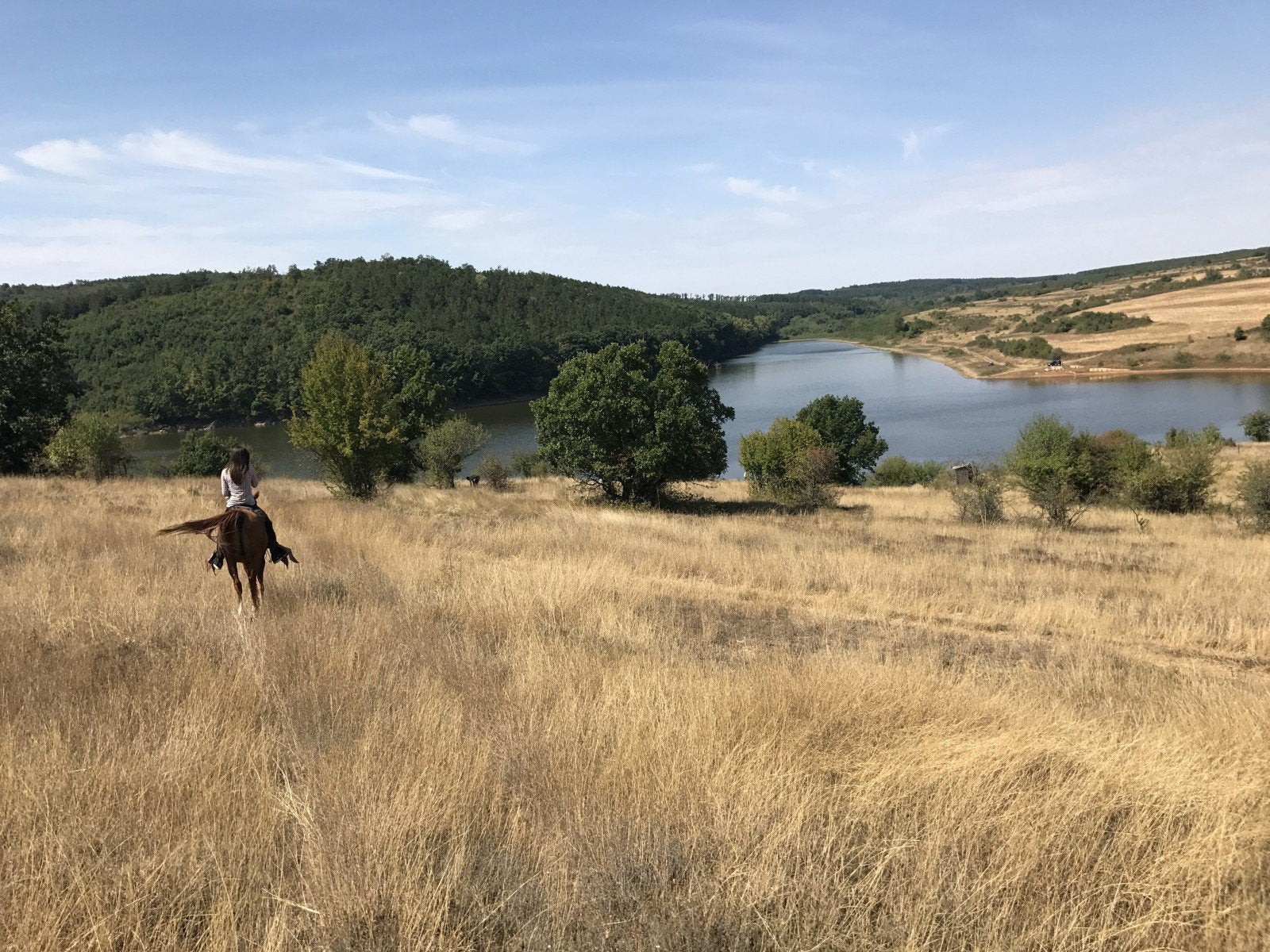 Magic Caves, Waterfalls & Castles - horseXperiences™ GO EQUESTRIAN