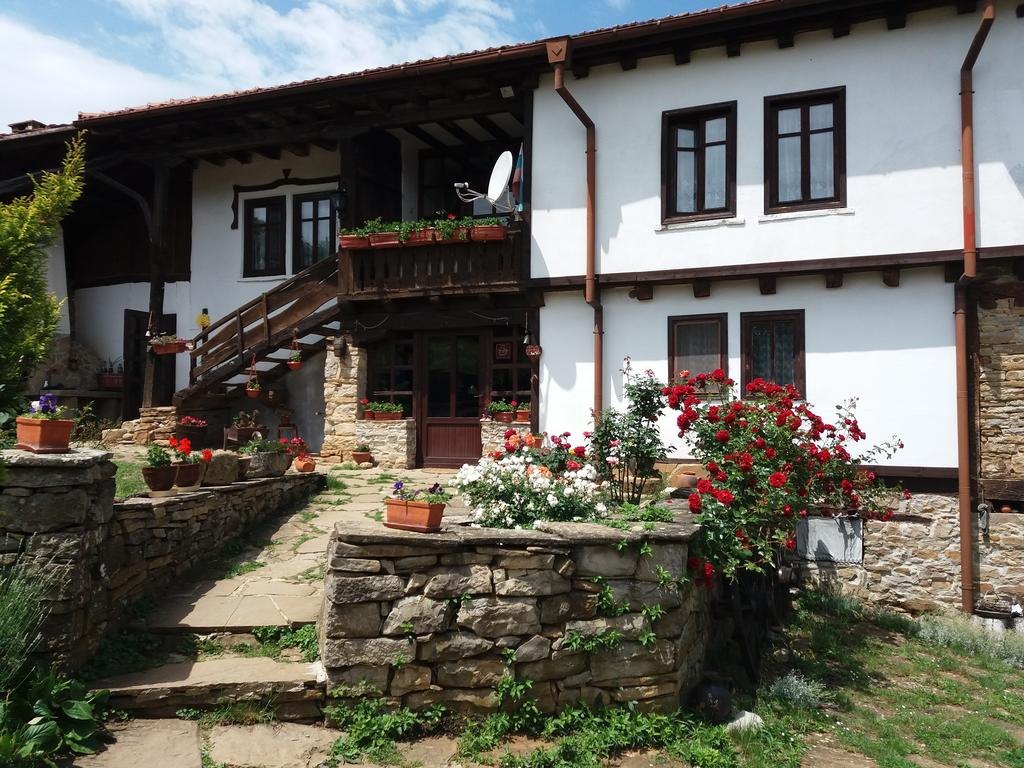 Tour in Medieval Bulgaria - horseXperiences™ GO EQUESTRIAN