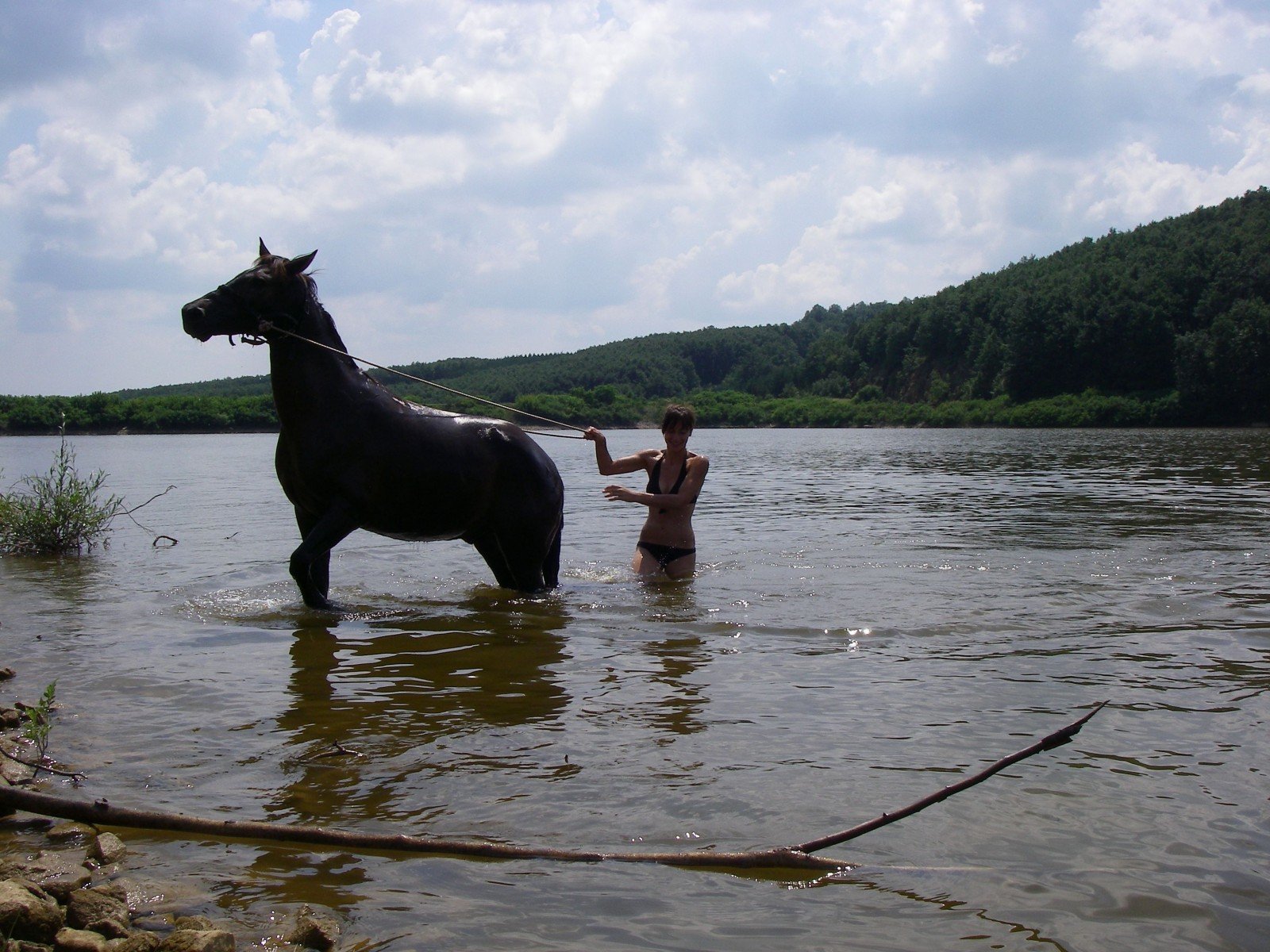 Magic Caves, Waterfalls & Castles - horseXperiences™ GO EQUESTRIAN