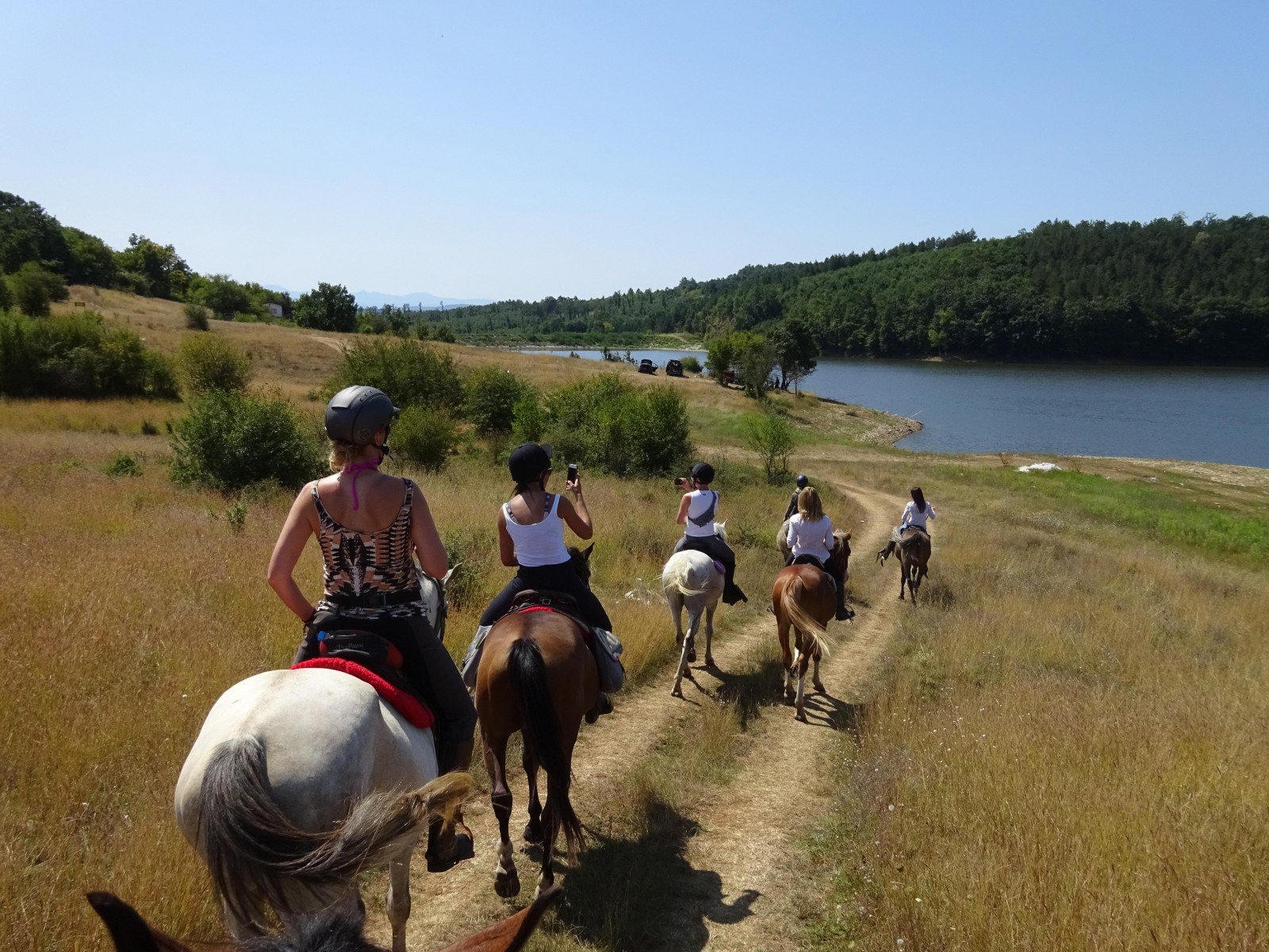 Magic Caves, Waterfalls & Castles - horseXperiences™ GO EQUESTRIAN