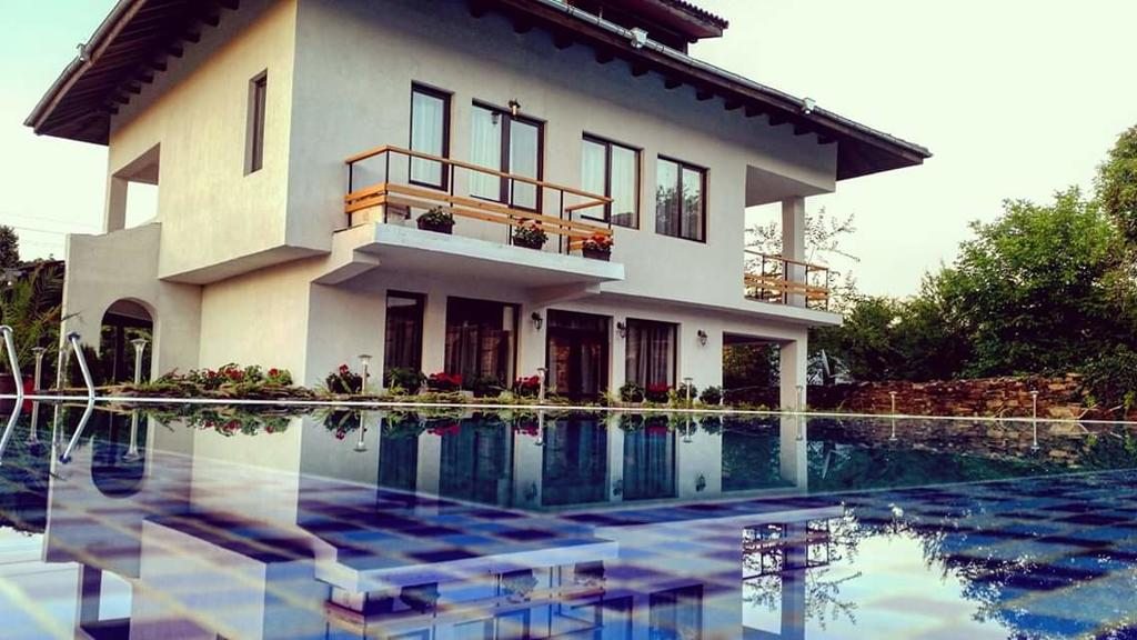 Tour in Medieval Bulgaria - horseXperiences™ GO EQUESTRIAN