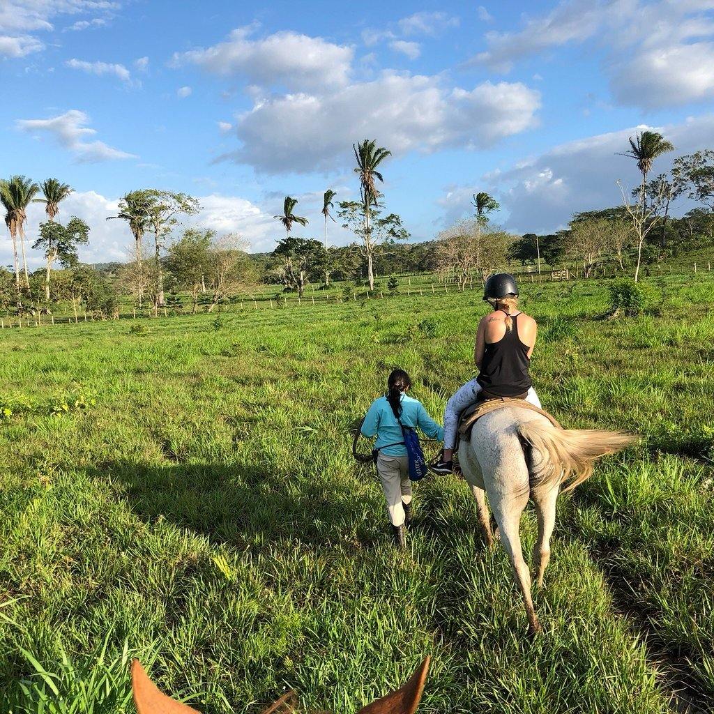 Xunantunich Riding Tour - horseXperiences™ GO EQUESTRIAN