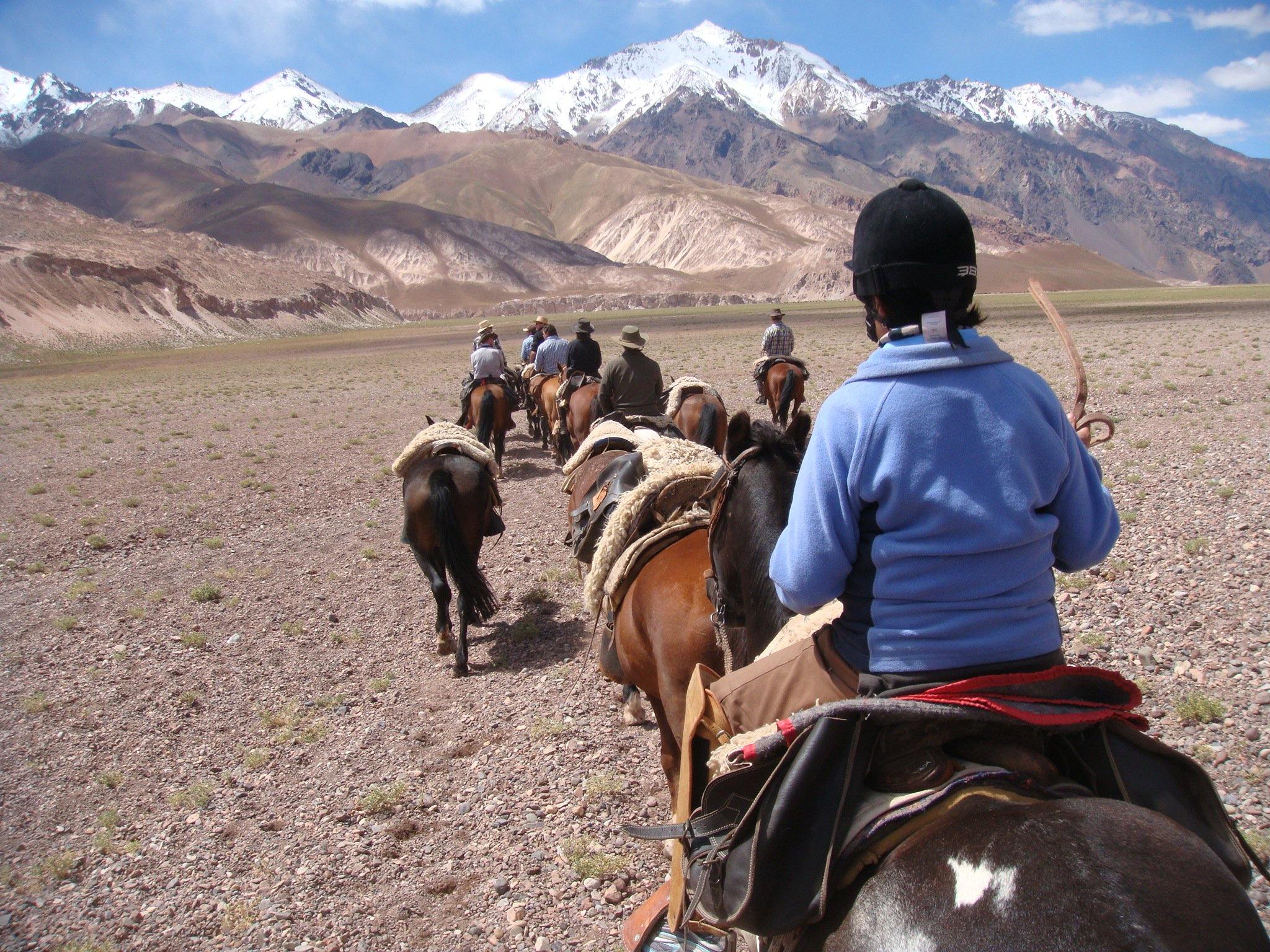 Across the Andes - horseXperiences™ GO EQUESTRIAN