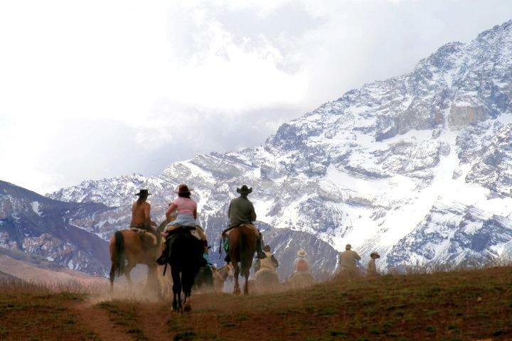Across the Andes - horseXperiences™ GO EQUESTRIAN