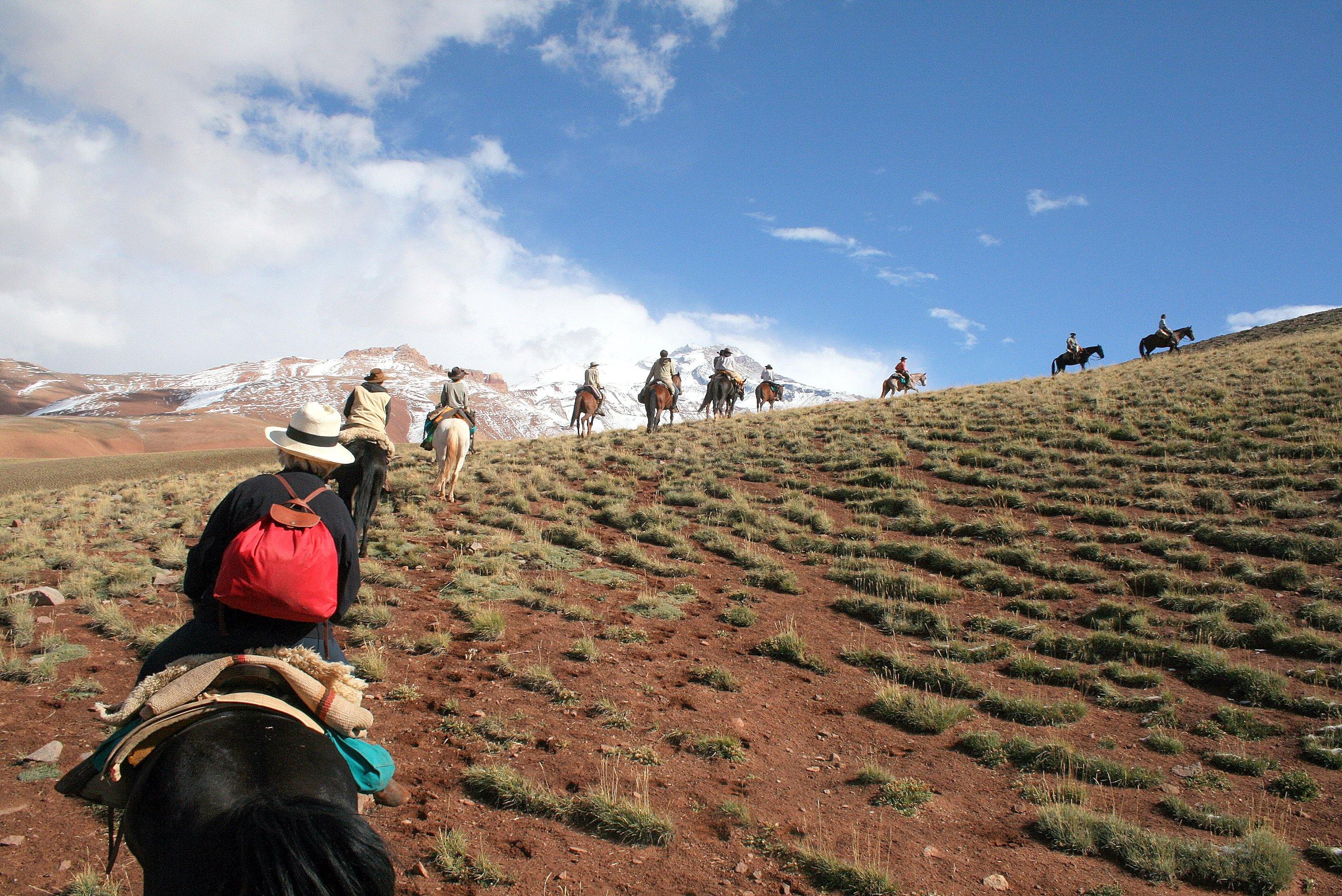 Across the Andes - horseXperiences™ GO EQUESTRIAN