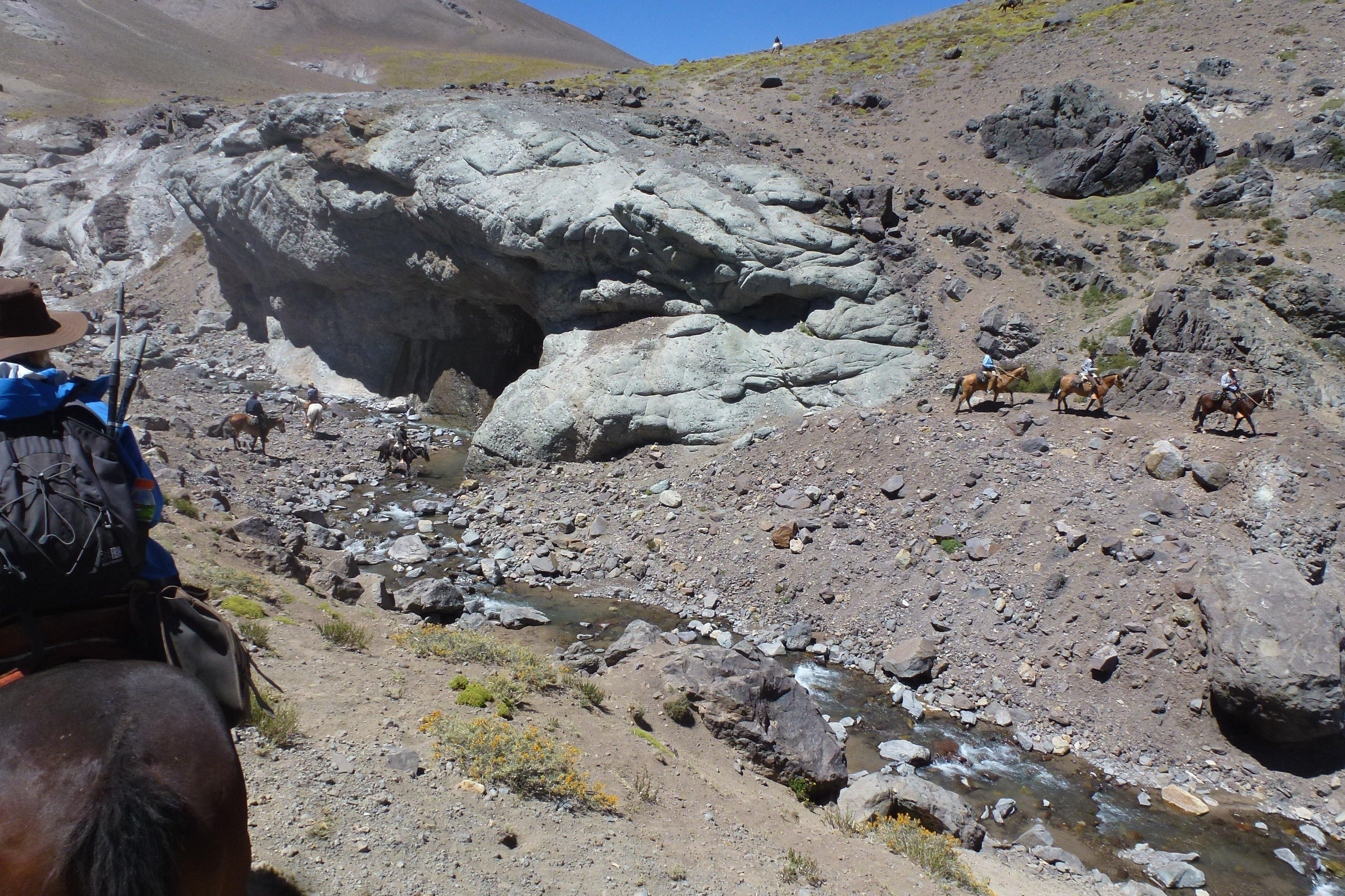 Across the Andes - horseXperiences™ GO EQUESTRIAN