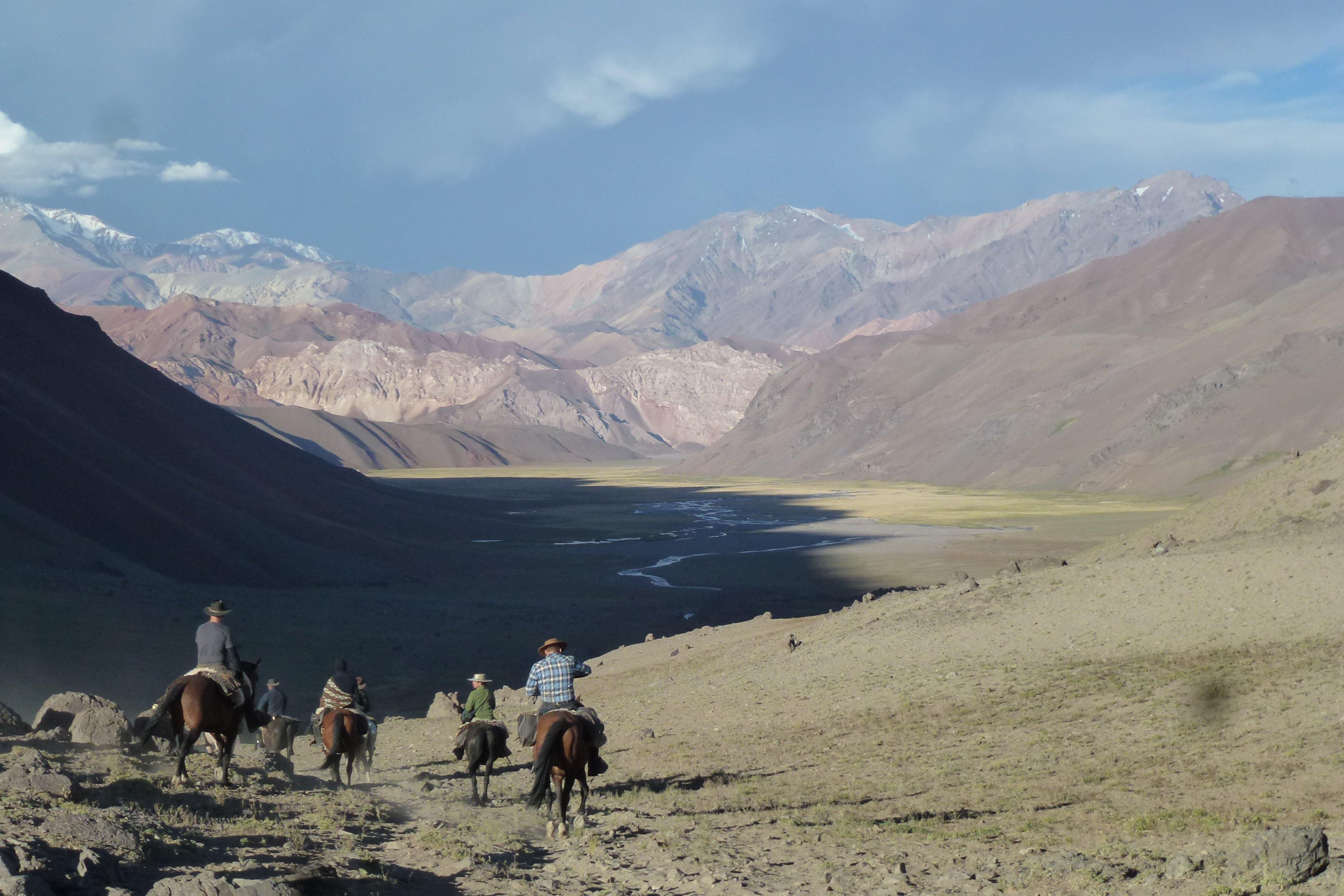 Across the Andes - horseXperiences™ GO EQUESTRIAN