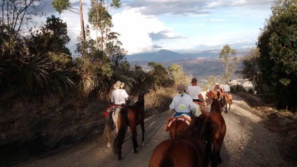 The Central Colombia Trail Ride - horseXperiences™ GO EQUESTRIAN