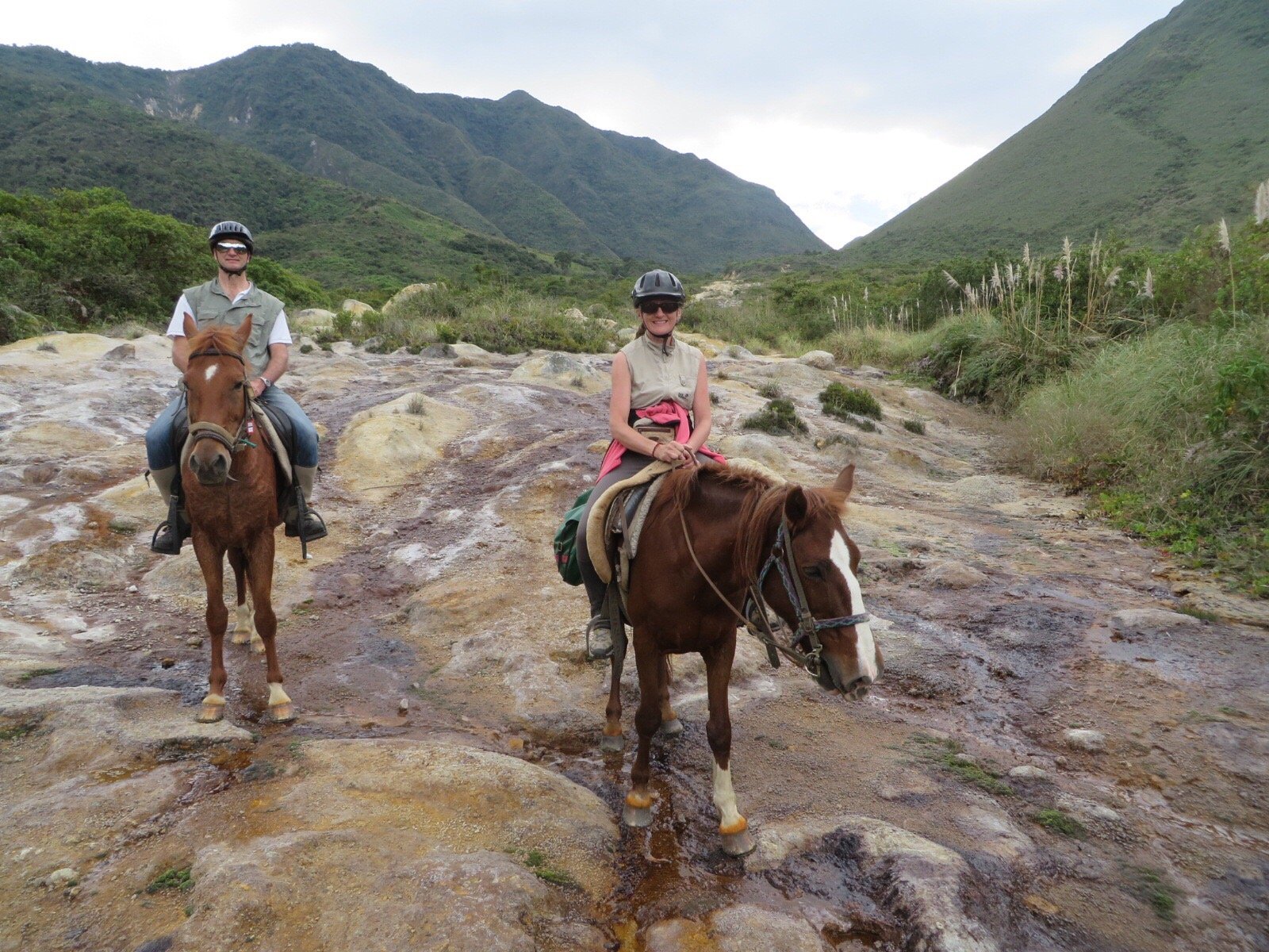 Ride, Hike & eXplore - horseXperiences™ GO EQUESTRIAN