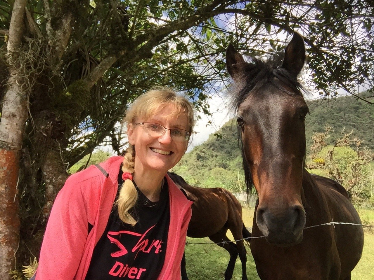 Ride, Hike & eXplore - horseXperiences™ GO EQUESTRIAN