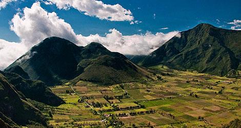 Ride, Hike & eXplore - horseXperiences™ GO EQUESTRIAN