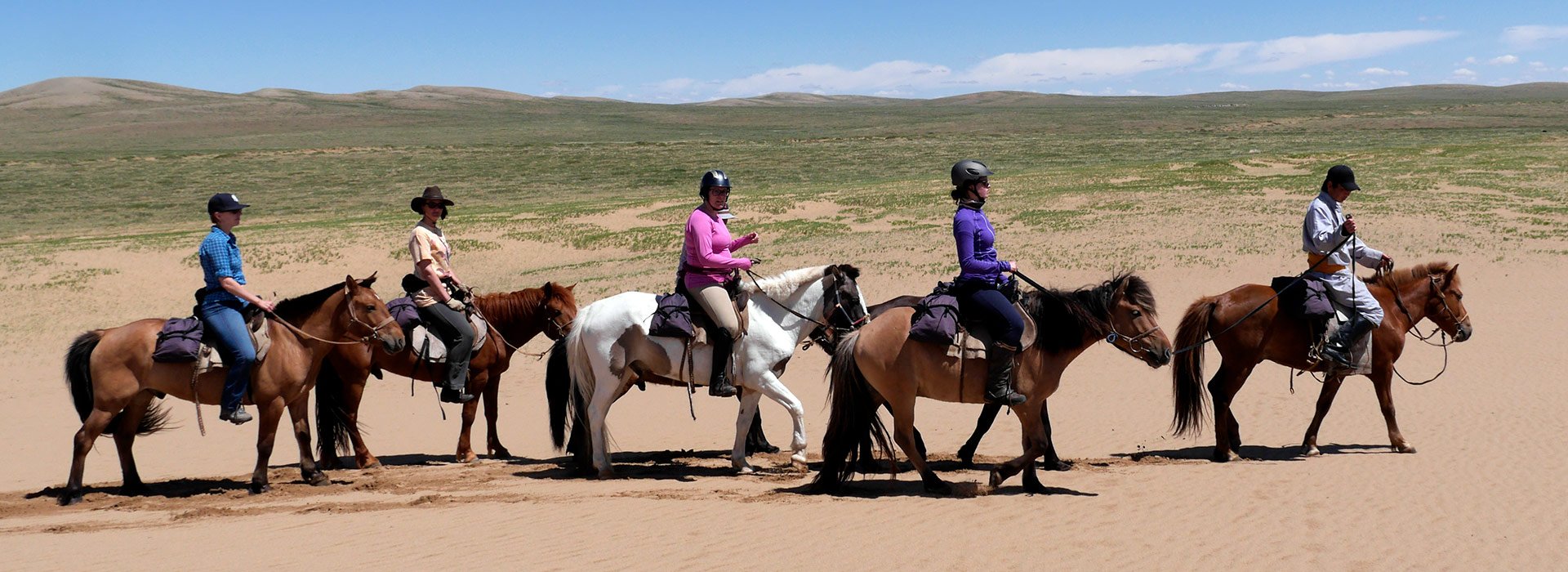Gobi Steppe Ride - horseXperiences™ GO EQUESTRIAN