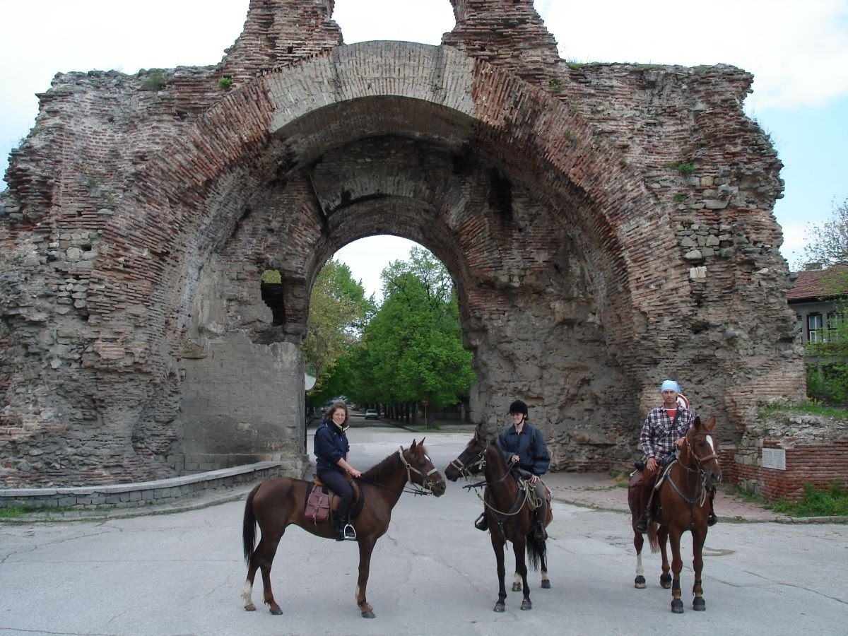 The Kingdom of The Thracians - horseXperiences™ GO EQUESTRIAN