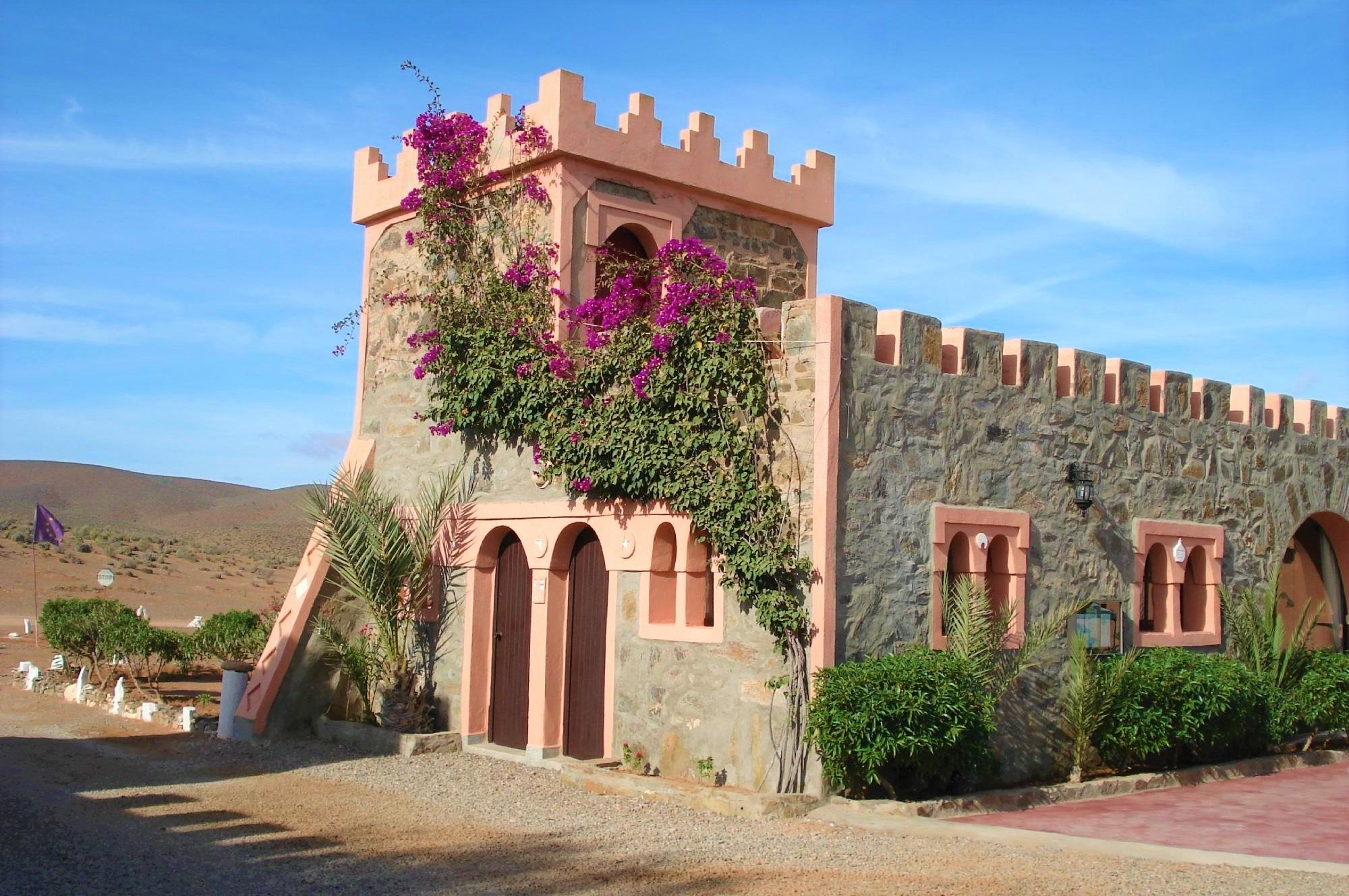 Sea, Mountain & Desert - horseXperiences™ GO EQUESTRIAN