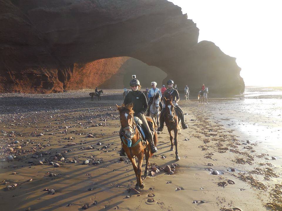 Sea, Mountain & Desert - horseXperiences™ GO EQUESTRIAN