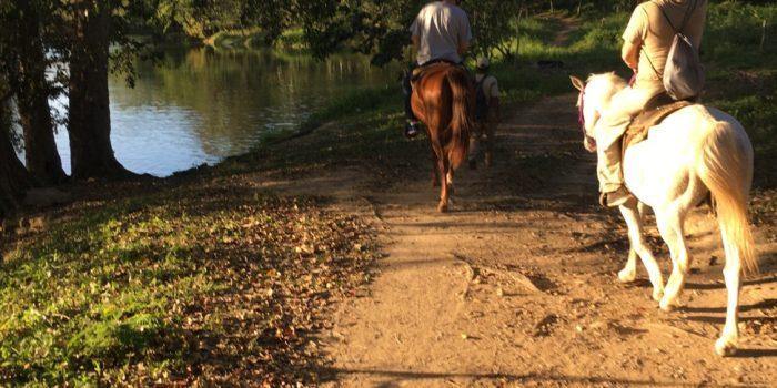 Xunantunich Riding Tour - horseXperiences™ GO EQUESTRIAN