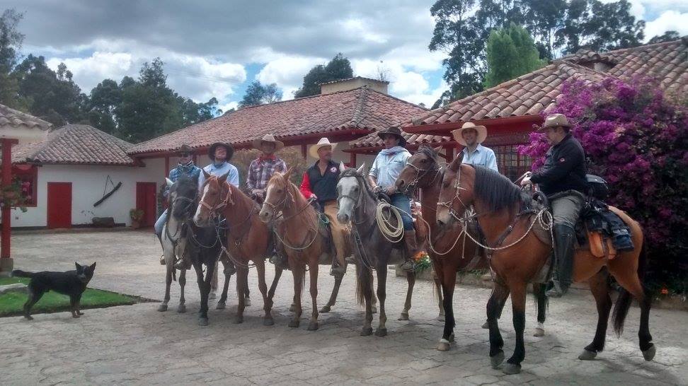 The Central Colombia Trail Ride - horseXperiences™ GO EQUESTRIAN