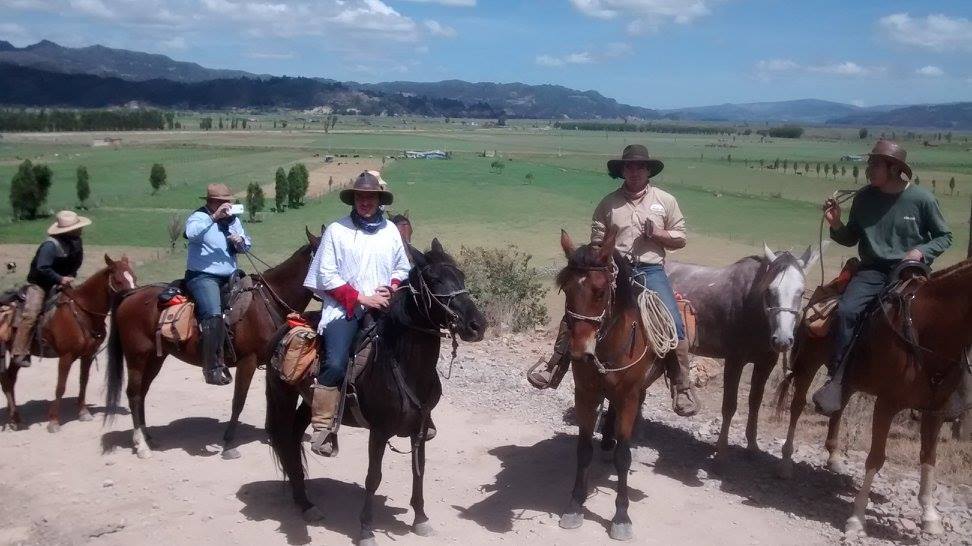 The Central Colombia Trail Ride - horseXperiences™ GO EQUESTRIAN