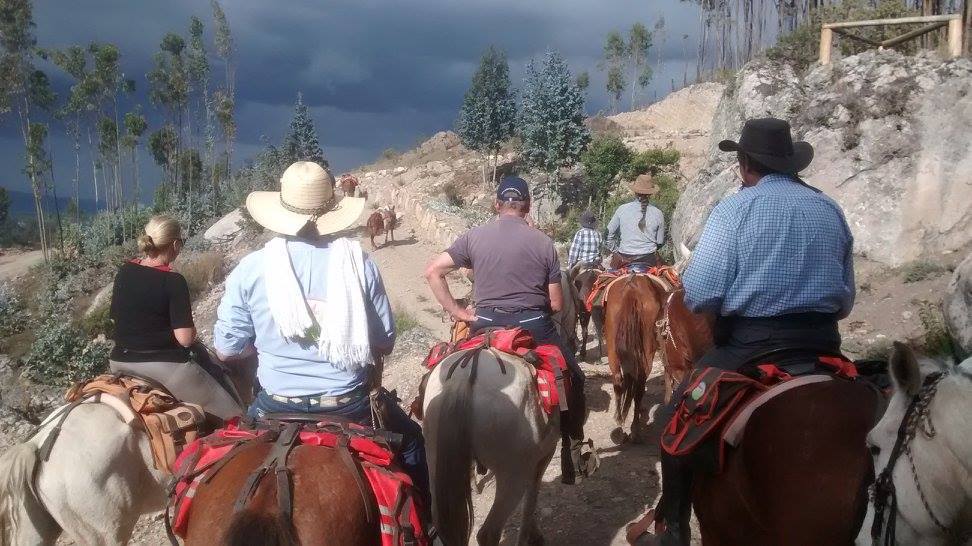 The Central Colombia Trail Ride - horseXperiences™ GO EQUESTRIAN