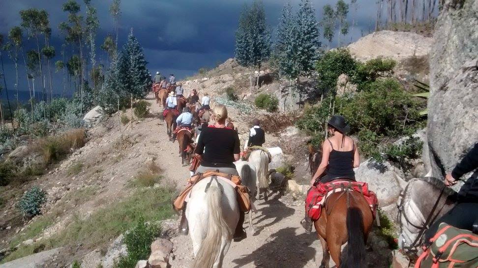 The Central Colombia Trail Ride - horseXperiences™ GO EQUESTRIAN