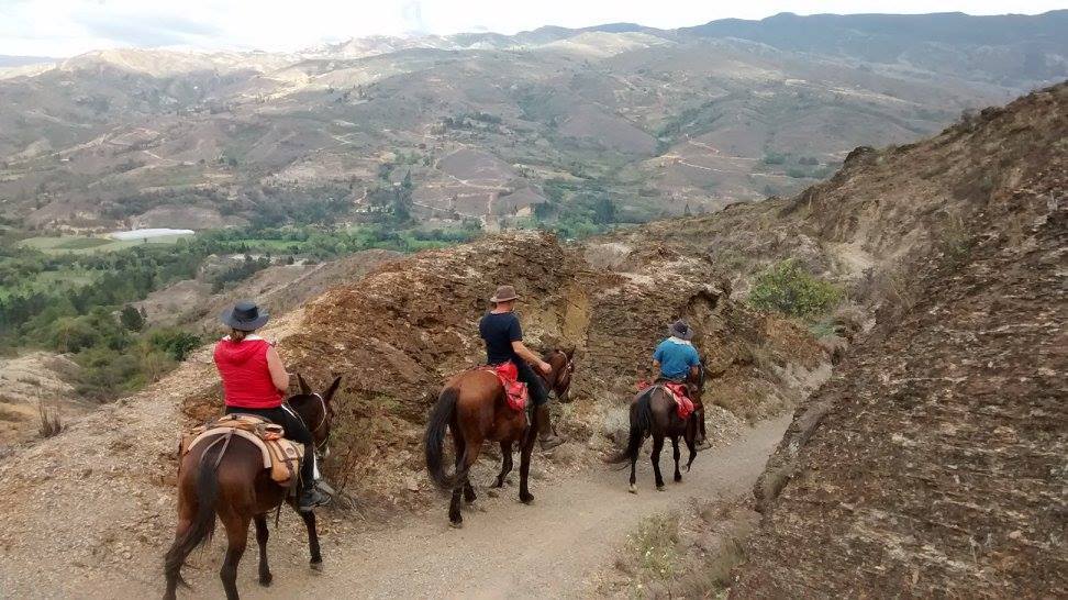 The Central Colombia Trail Ride - horseXperiences™ GO EQUESTRIAN