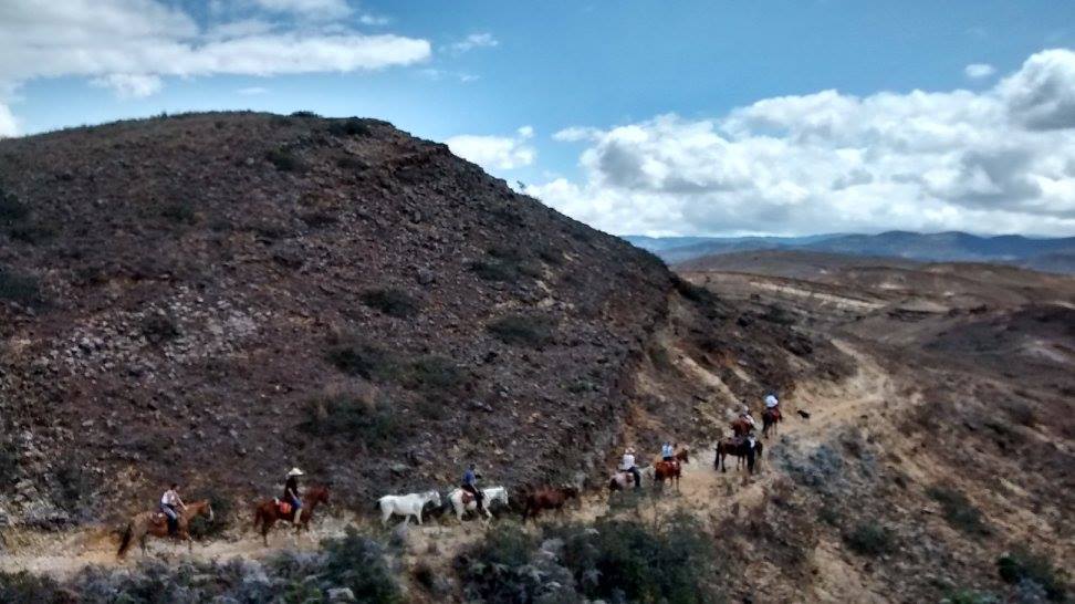 The Central Colombia Trail Ride - horseXperiences™ GO EQUESTRIAN