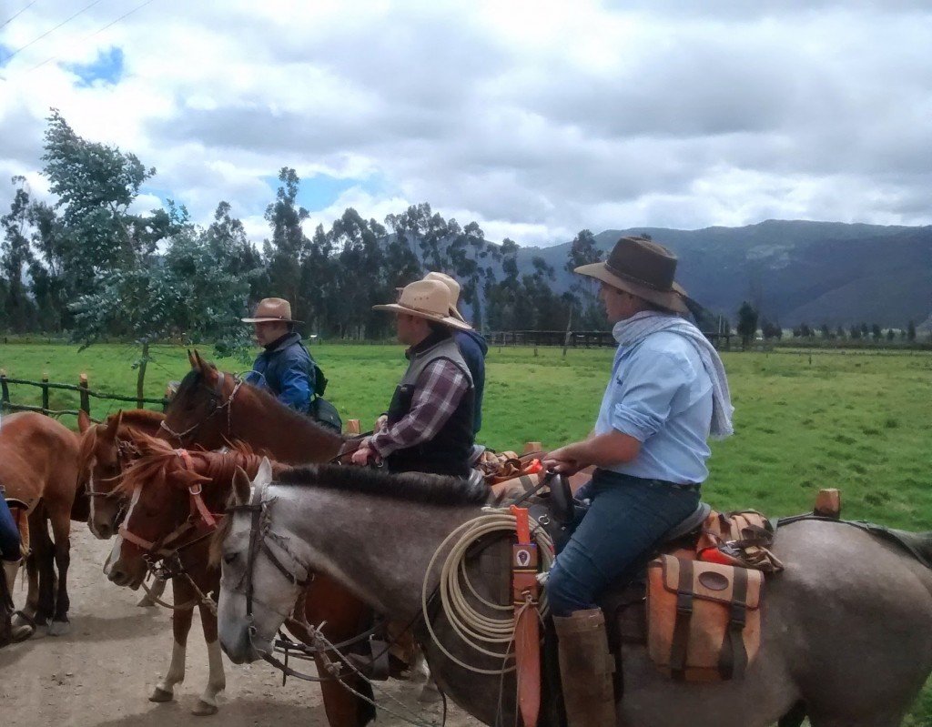 The Central Colombia Trail Ride - horseXperiences™ GO EQUESTRIAN