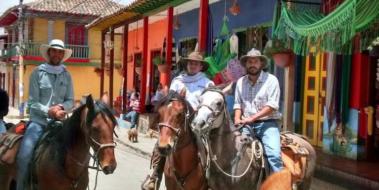 The Central Colombia Trail Ride - horseXperiences™ GO EQUESTRIAN