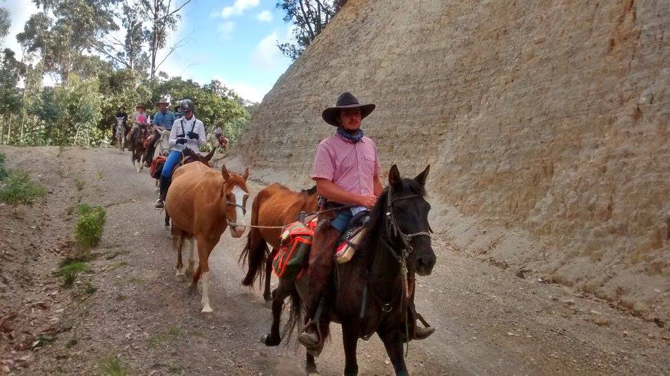 The Central Colombia Trail Ride - horseXperiences™ GO EQUESTRIAN