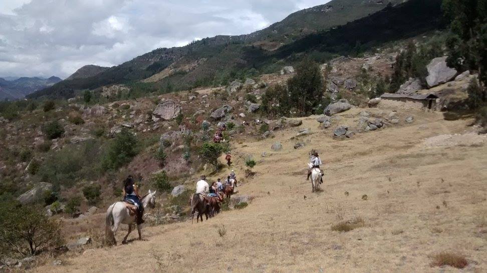 The Central Colombia Trail Ride - horseXperiences™ GO EQUESTRIAN