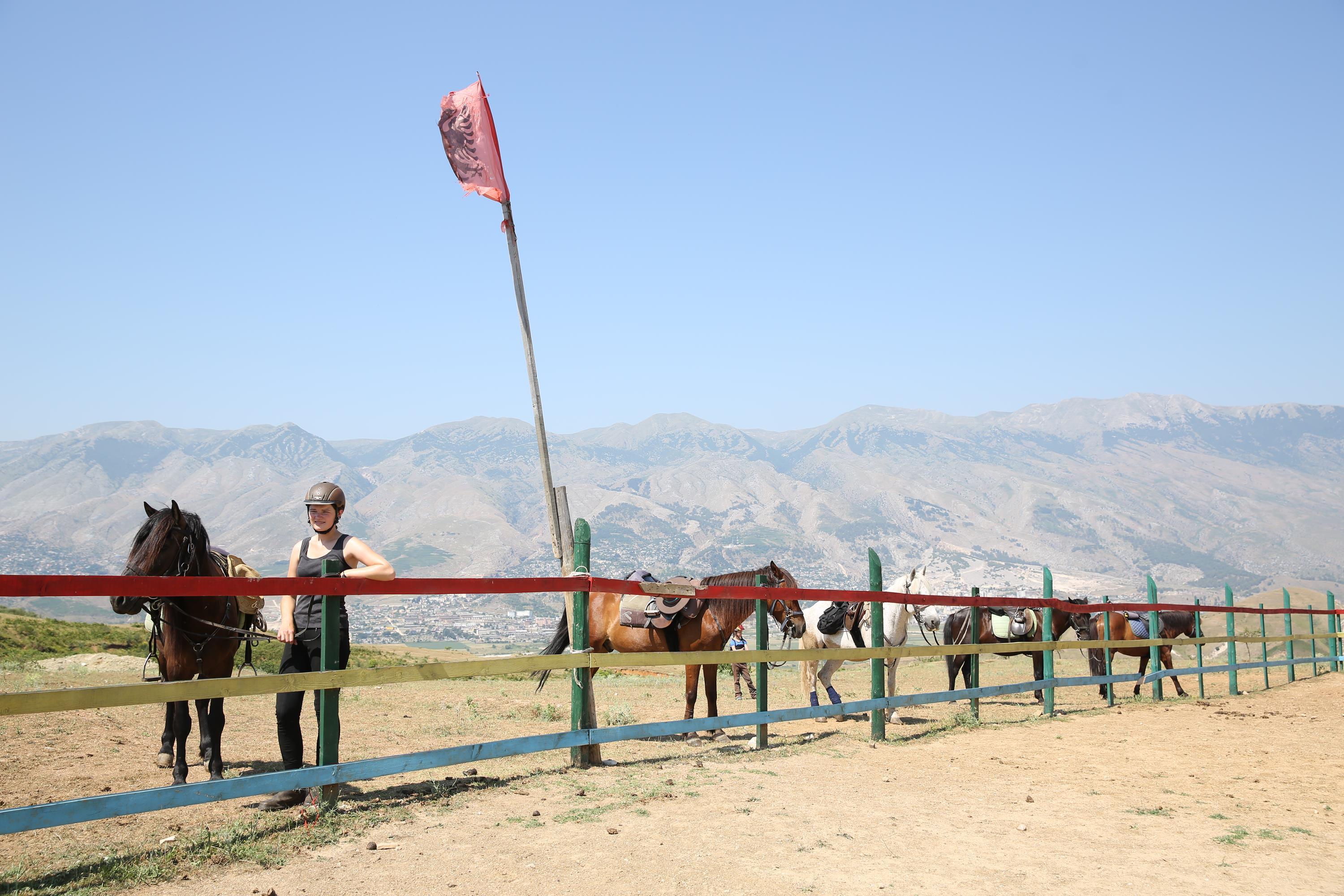 Following Zagoria Pathways - horseXperiences™ GO EQUESTRIAN